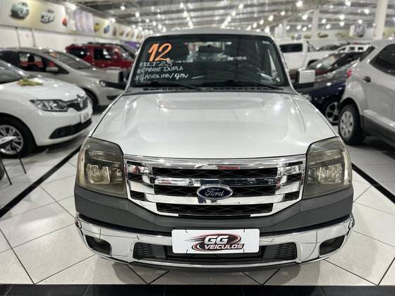 FORD RANGER 2.3 XLT 16V 4X2 CD GASOLINA 4P MANUAL